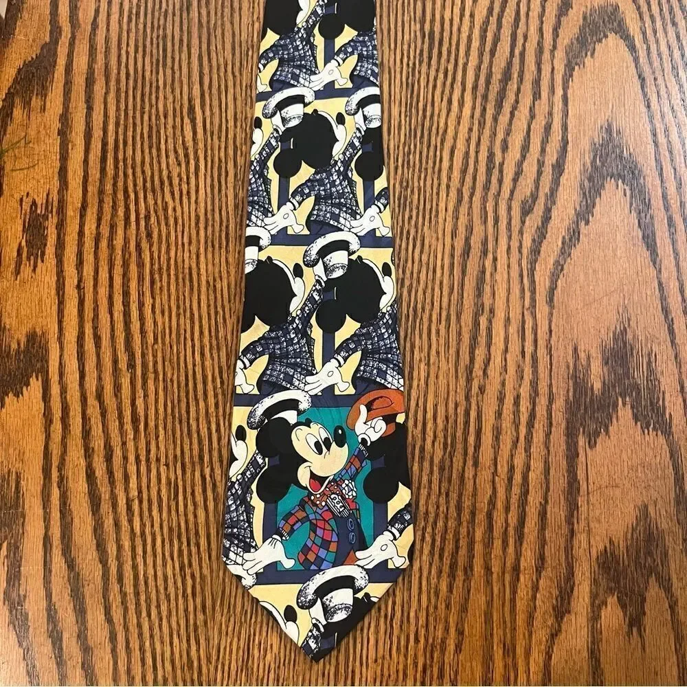Vintage 90s Disney Mickey Mouse Showtime Silk Novelty Tie Plaid Statement EUC